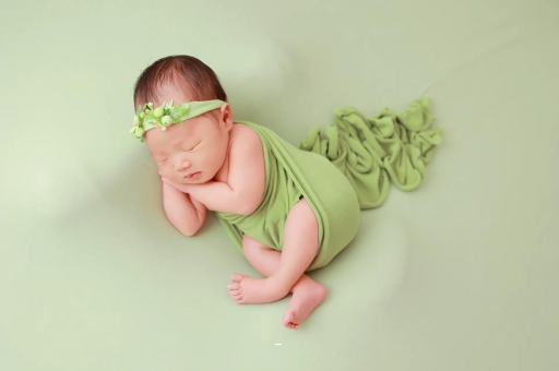 克拉玛依宝宝多大长牙 克拉玛依宝宝多大长牙